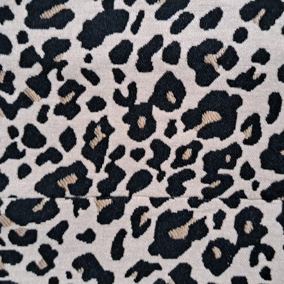 Nannette Lepore Pull On Slim Ankle Pants with Front Ankle Slits - Picture 6 of 11